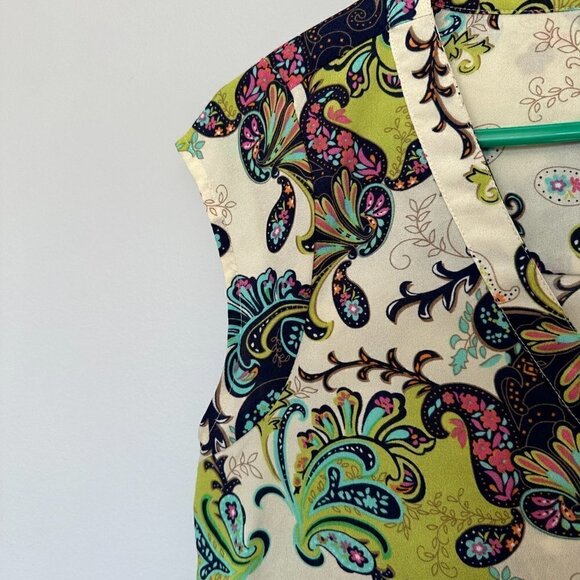 Green Paisley V Neck Cap Sleeve Blouse Daniel Rainn Size Womens X-Small - Picture 3 of 5
